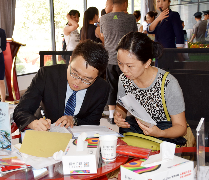 喜報(bào)！捷報(bào)！一經(jīng)推出即成隴南商業(yè)傳奇！