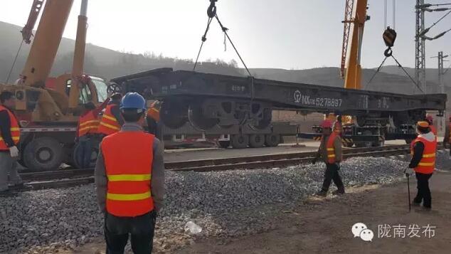 蘭渝鐵路最新進(jìn)展！除胡麻嶺隧道外已全線鋪通