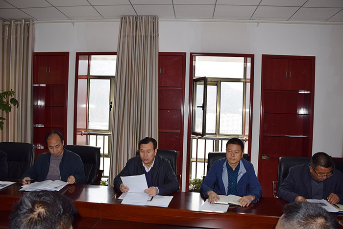 市龍江公司召開全體員工大會，專題傳達(dá)學(xué)習(xí)上級會議精神