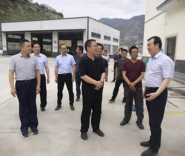 隴南市委常委、組織部部長楊郃調(diào)研指導市龍江城鄉(xiāng)發(fā)展集團公司黨建工作