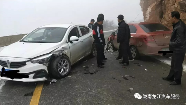 金錘鈑金，銀槍噴漆！龍江汽修值得信賴(lài)！